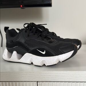 Nike Black and White Athletic Shoes